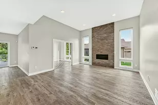 4275 Stone Crest Ln NE, Rochester, MN 55906 - Photo 11