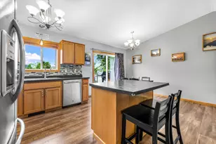 9430 Hale Ave S, Cottage Grove, MN 55016 - Photo 9