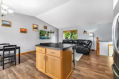 9430 Hale Avenue S, Cottage Grove, MN 55016 - Photo 11