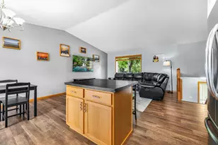9430 Hale Ave S, Cottage Grove, MN 55016 - Photo 11