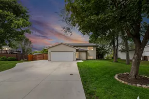 9430 Hale Ave S, Cottage Grove, MN 55016 - Photo 1