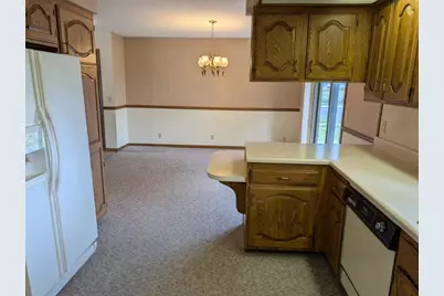 600 8th Street SW, Wells, MN 56097 - Photo 11