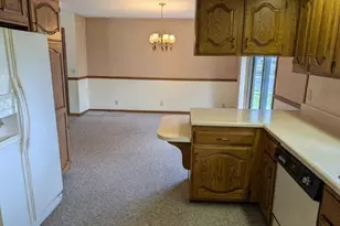 600 8th St SW, Wells, MN 56097 - Photo 11