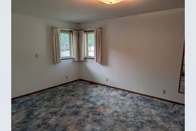 600 8th Street SW, Wells, MN 56097 - Photo 19