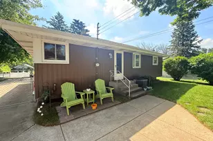 2055 English St, Maplewood, MN 55109 - Photo 15