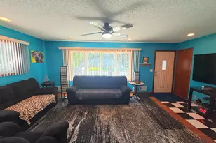 2055 English St, Maplewood, MN 55109 - Photo 5