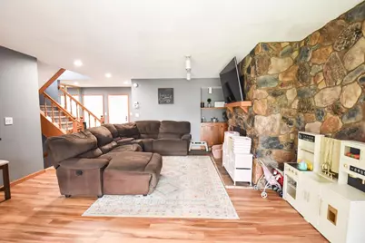 608 37th Avenue S, Moorhead, MN 56560 - Photo 9
