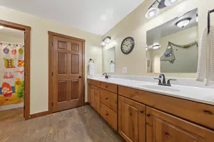 23455 135th St, Hanska, MN 56041 - Photo 35