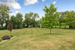 23455 135th St, Hanska, MN 56041 - Photo 7