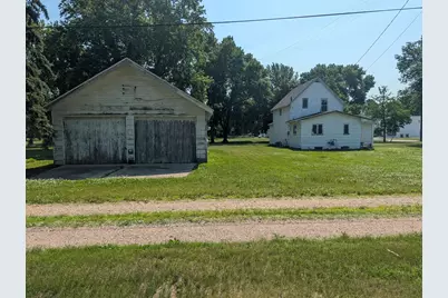 503 Wilkins Street, Montevideo, MN 56265 - Photo 29