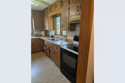 503 Wilkins Street, Montevideo, MN 56265 - Photo 9