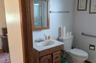 503 Wilkins St, Montevideo, MN 56265 - Photo 15