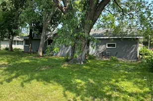 340 109th Ln NW, Coon Rapids, MN 55448 - Photo 5