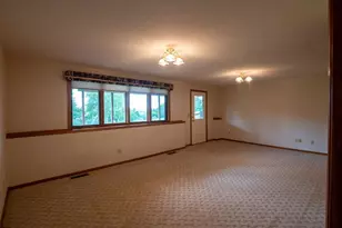 1800 30th St NW, Willmar, MN 56201 - Photo 33