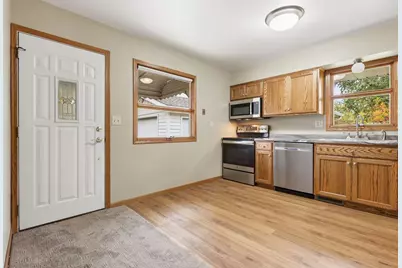 2105 Centennial Drive, Saint Cloud, MN 56303 - Photo 7