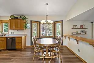 1228 Heritage Dr, Shakopee, MN 55379 - Photo 5