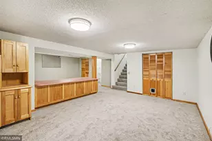 981 Oriole Dr, Apple Valley, MN 55124 - Photo 5