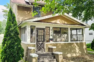 914 N 4th St, Montevideo, MN 56265 - Photo 1