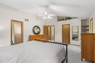 10298 Mooer Lane, Eden Prairie, MN 55347 - Photo 17