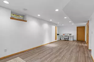 10298 Mooer Ln, Eden Prairie, MN 55347 - Photo 23