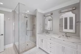 1397 Orono Ln, Wayzata, MN 55391 - Photo 27