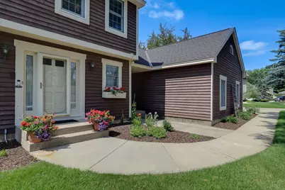 455 High Point Curve S, Maplewood, MN 55119 - Photo 3