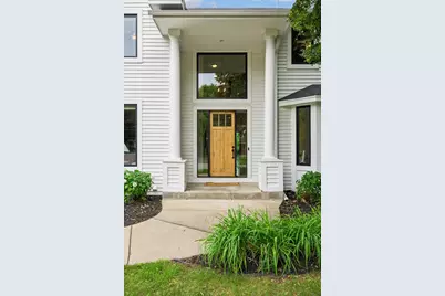 6699 Mulberry Circle E, Chanhassen, MN 55317 - Photo 13