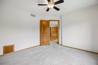 6699 Mulberry Circle E, Chanhassen, MN 55317 - Photo 51