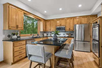 6699 Mulberry Circle E, Chanhassen, MN 55317 - Photo 29