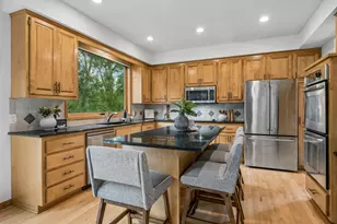 6699 Mulberry Cir E, Chanhassen, MN 55317 - Photo 29
