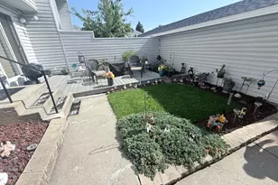 2224 Tower Ct, Woodbury, MN 55125 - Photo 21