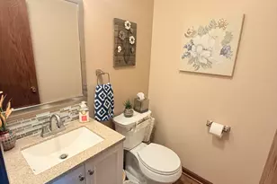 2224 Tower Ct, Woodbury, MN 55125 - Photo 17