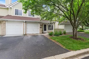 15345 Greenhaven Ln, Burnsville, MN 55306 - Photo 7