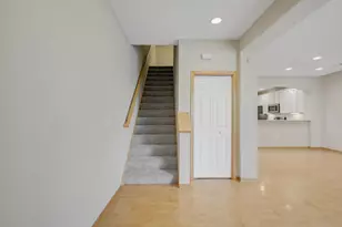 8014 Golden Valley Rd, Golden Valley, MN 55427 - Photo 11