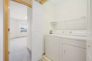 8014 Golden Valley Rd, Golden Valley, MN 55427 - Photo 23
