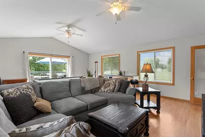 17330 Bataan Street NE, Ham Lake, MN 55304 - Photo 19