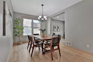 15376 Plumstone Dr, Eden Prairie, MN 55347 - Photo 5