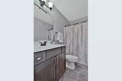 15376 Plumstone Drive, Eden Prairie, MN 55347 - Photo 29