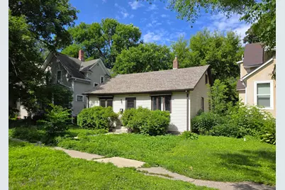 1037 24th Avenue SE, Minneapolis, MN 55414 - Photo 1