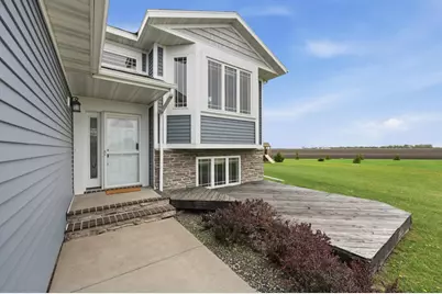 520 3rd Street N, Sabin, MN 56580 - Photo 9