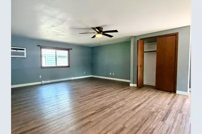 1738 Skyline Drive, Worthington, MN 56187 - Photo 7