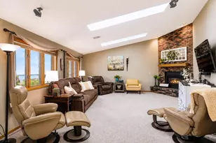 826 4th Ave NE, Waseca, MN 56093 - Photo 5