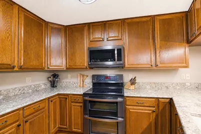 826 4th Avenue NE, Waseca, MN 56093 - Photo 11