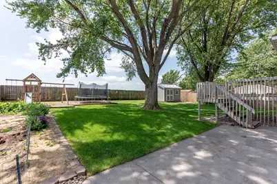 211 Holly Lane, Janesville, MN 56048 - Photo 5