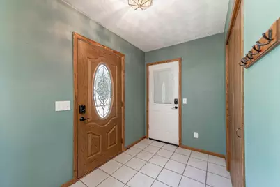 211 Holly Lane, Janesville, MN 56048 - Photo 9