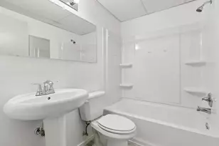 911 7th St S, Hopkins, MN 55343 - Photo 15