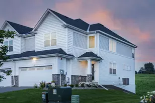 131 HUNTINGTON DR, Waconia, MN 55387 - Photo 43