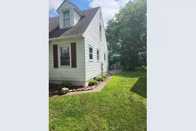 1210 10th Street NW, Austin, MN 55912 - Photo 5