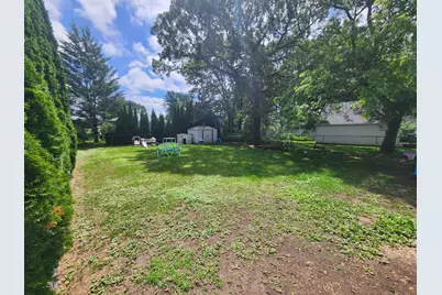 1210 10th Street NW, Austin, MN 55912 - Photo 9