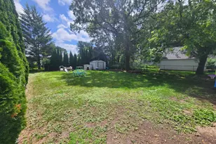 1210 10th St NW, Austin, MN 55912 - Photo 9